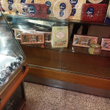 Daidone 1945 Bar Pasticceria E Ristorante Dentro