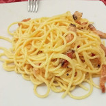 Pizzeria Su Pititeri Essen