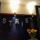 Le Strie À l'intérieur