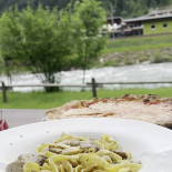 Pizzeria Bucaneve Comida
