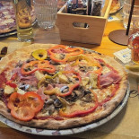 Pizzeria Bucaneve Comida