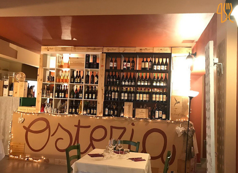 Osteria Vino E Cucina À l'intérieur