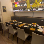 Guyot Enobistrot Dentro