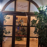Gusti Lucani Exterior
