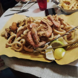 Makeroni Pizzeria Nourriture