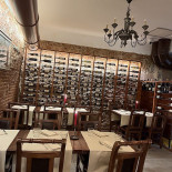 Rosso Crudo À l'intérieur