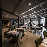 Beef Cafe Dentro