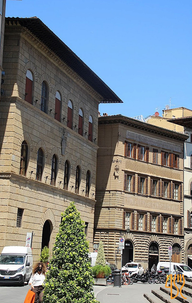 Buca Lapi Exterior