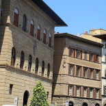 Buca Lapi Exterior