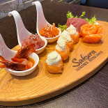 Sakura Comida