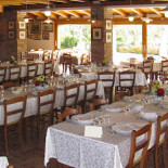 Al Munaron À l'intérieur