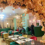 Enzo Sushi À l'intérieur