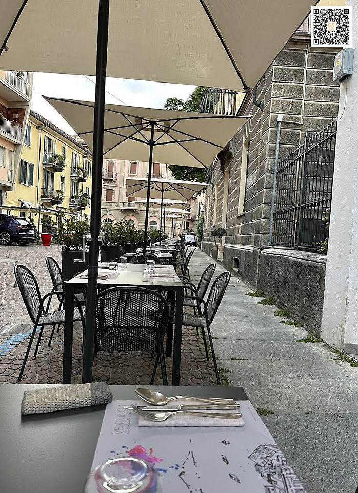 Ventuno.1 E Bottega Extérieur