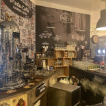 Ipiadacaffè Inside