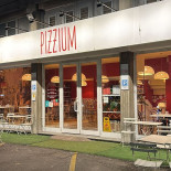 Pizzium Extérieur