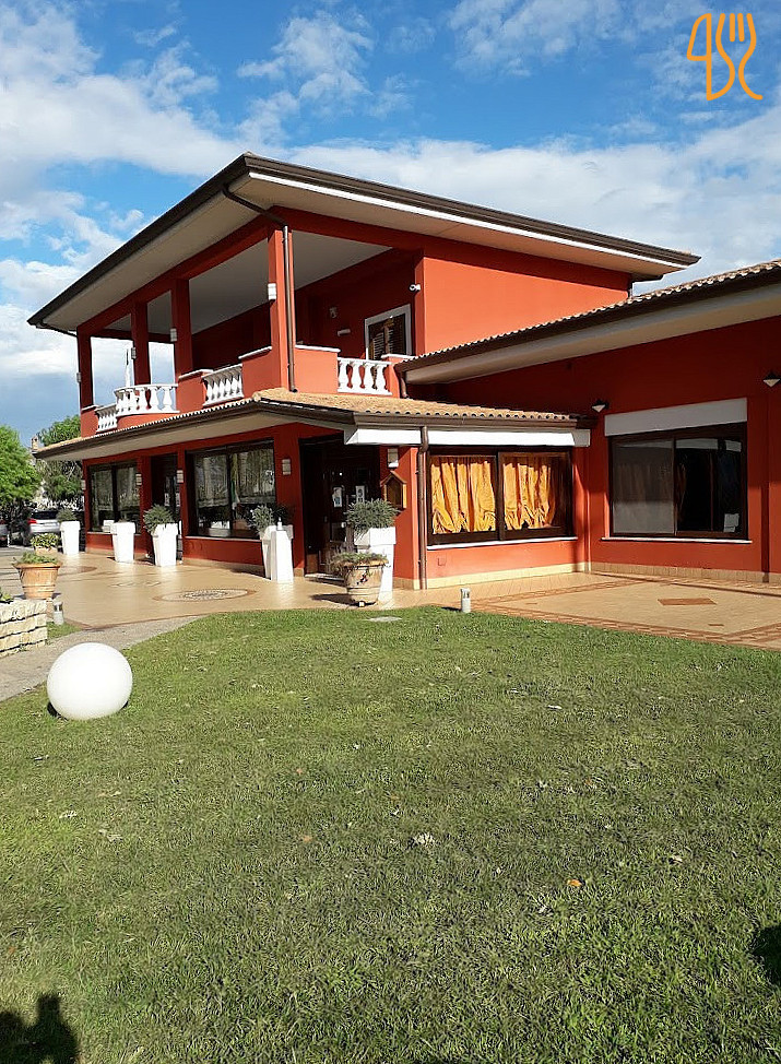 Sciampagna Exterior