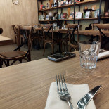 Pizzeria D'amare À l'intérieur