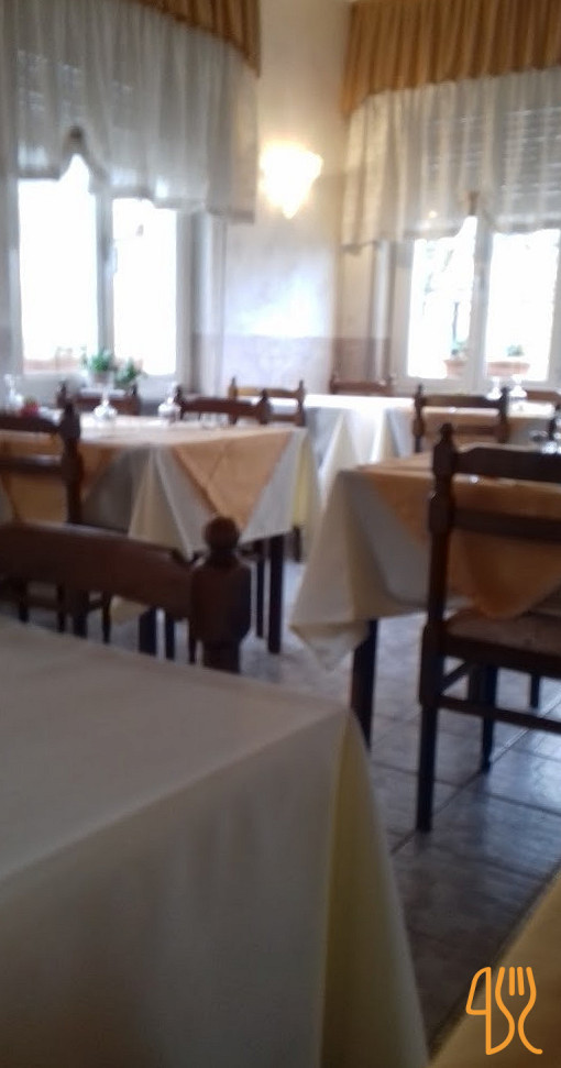 Antico Varzi Di Scabini Giuliana Dentro