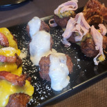 Thomson Pub Comida