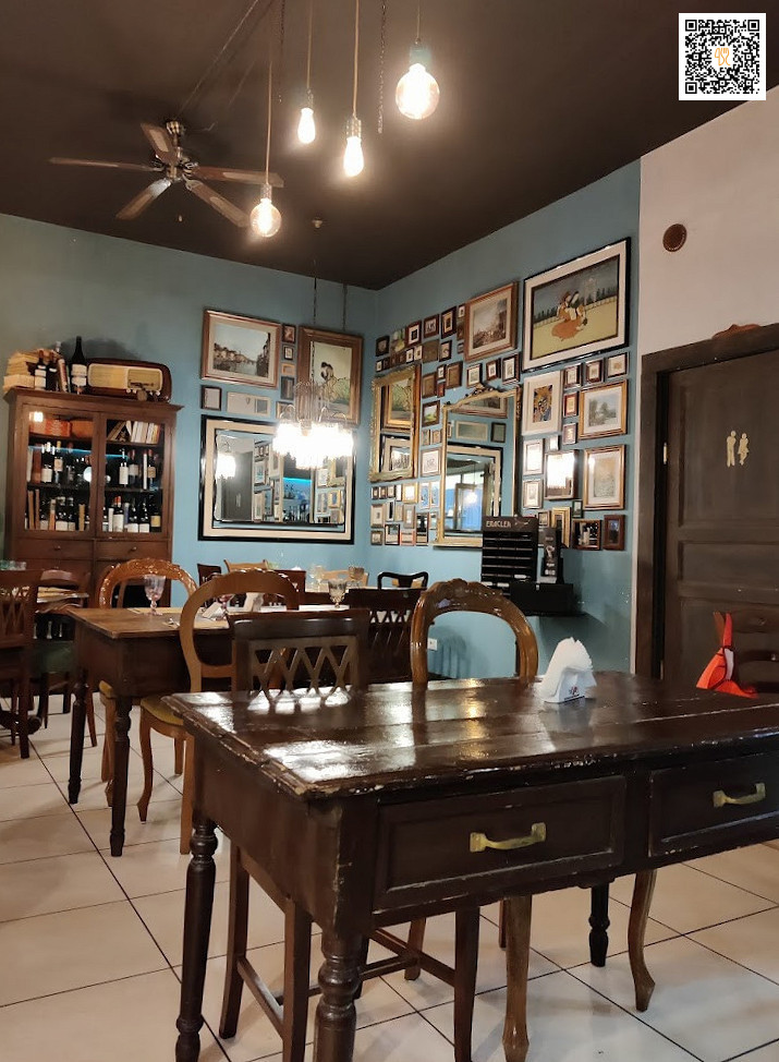 Totu' Café Bistrot Dentro