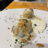 Ognina Nourriture
