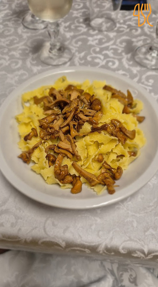 Al Ciclamino Nourriture