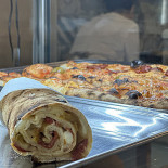 Pizzeria La Prima Nourriture