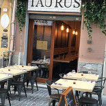 Taurus 177 Exterior