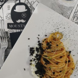 Moustache Comida