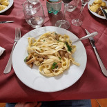 Valle Dei Pioppi Comida
