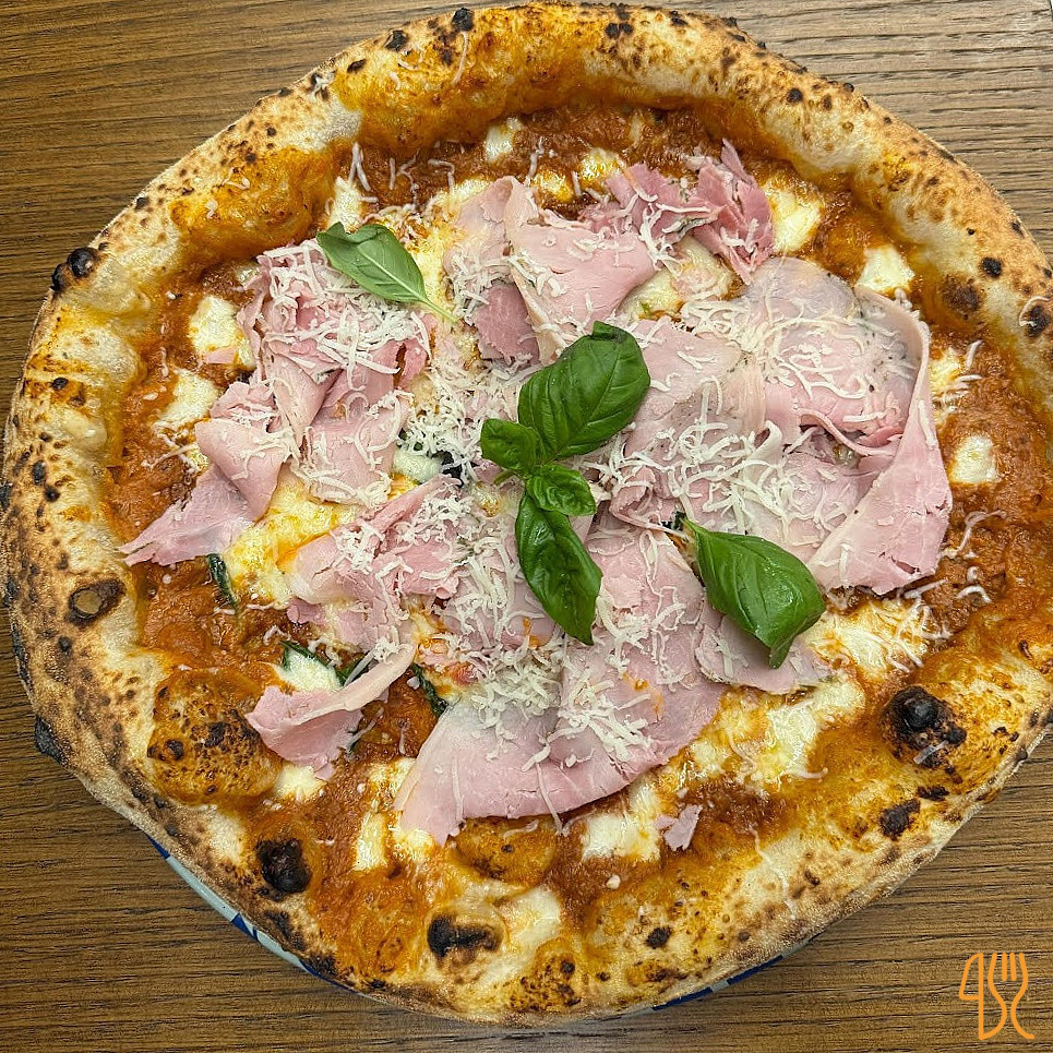 Hintana Pizza Quarto Comida