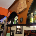 All Right Pub Außen