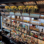 Tumbler Speakeasy Mixology Bar Restaurant Extérieur