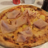 Pizzeria Rianata Comida