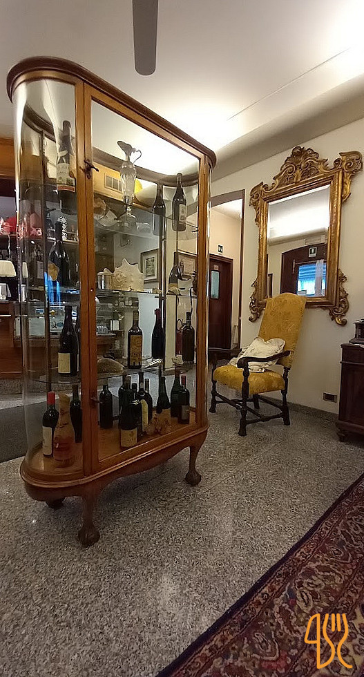 La Rosa À l'intérieur