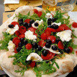 Playground Cocktail E Pizza Nourriture