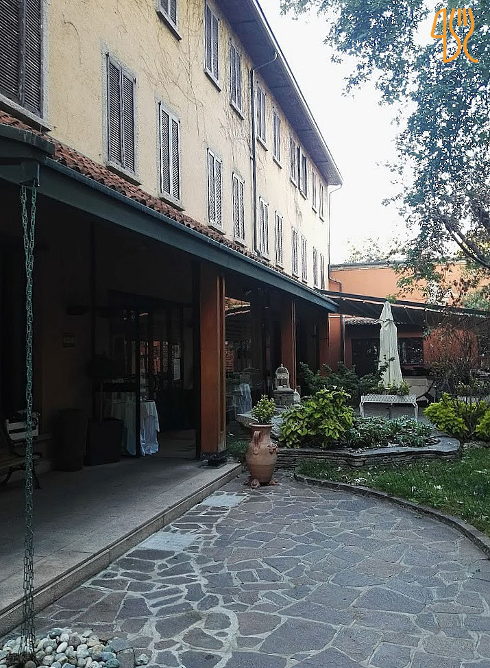 Sant' Eustorgio Außen
