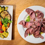 Borgo Nomplan Comida