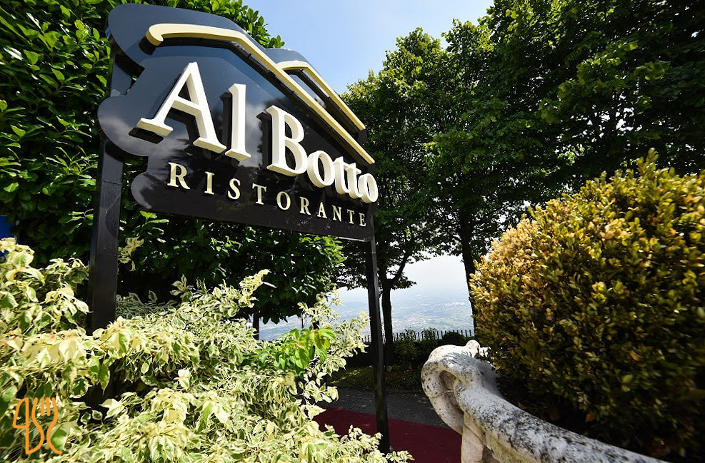 Al Botto Exterior