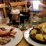 Amos Platz Essen