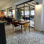 Lunetta Bistrot Dentro