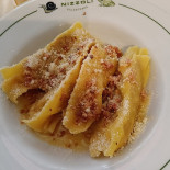 Nizzoli Nourriture