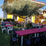 Tavola Calda Da Giando Extérieur