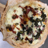 Pizzeria 0574 Comida