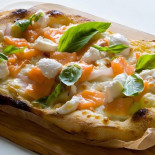 Pizzhoria Pizza A Domicilio A Casa Mia Essen