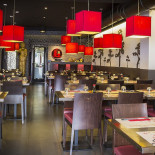 Ramen Station Dentro