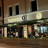 Rian Cafe Außen