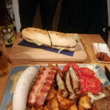 Würsteland Bistro Comida
