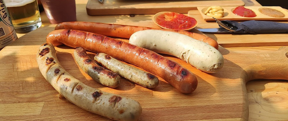Würsteland Bistro Comida