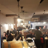 Capo Borgo Pizzeria Focacceria À l'intérieur
